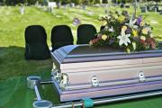 Mimpi “prosesi pemakaman” Memimpikan prosesi pemakaman mendekat