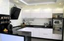 Dapur hitam putih (70 foto): ide desain Dapur hitam putih wallpaper apa yang harus dipilih
